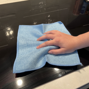 Shinex™ - KLEANSWIPE Microfiber With Odour Suppressing Technology - Image 2